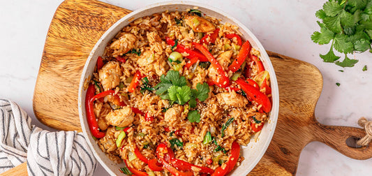 Asiatische Reispfanne mit Hähnchen - SHEKO Schweiz