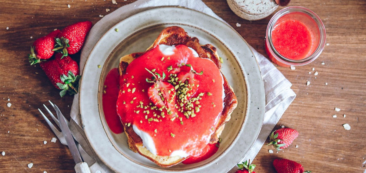 Protein French Toast mit Erdbeersoße - SHEKO Schweiz