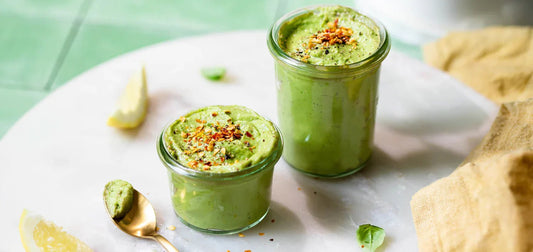 Proteinreiches Avocado-Basilikum Pesto - SHEKO Schweiz