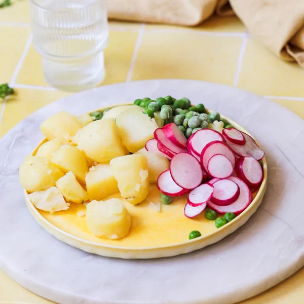 Salat anrichten